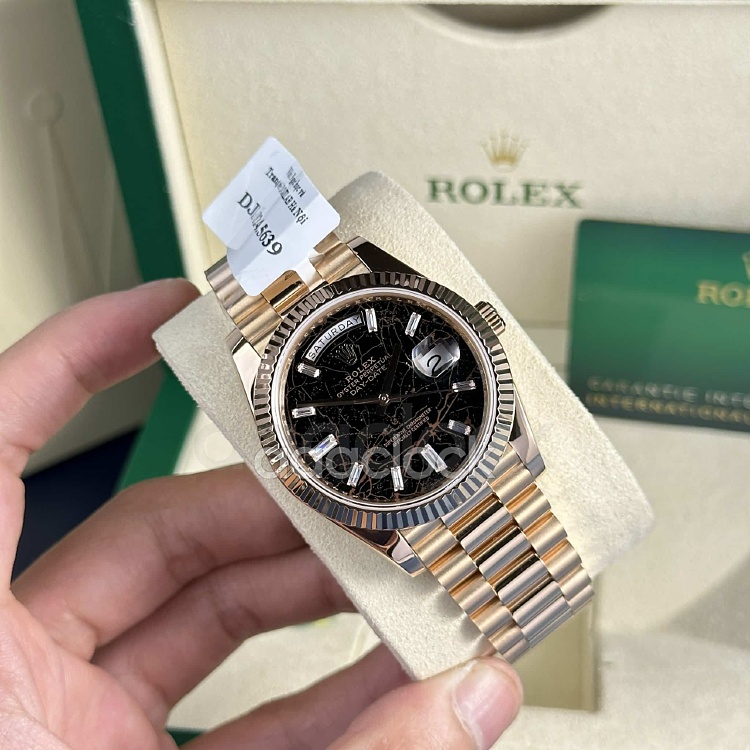 Rolex Day-Date 40 228235-0045