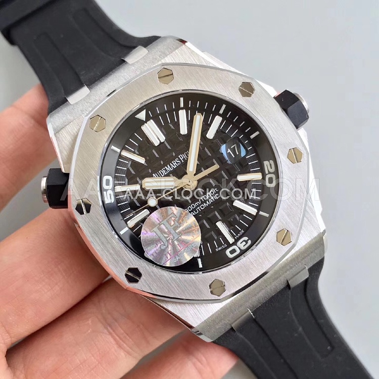 Audemars Piguet Diver Royal Oak Offshore 15710