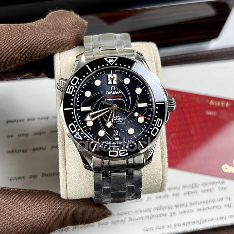 Omega Seamaster Diver 300M James Bond Limited Edition 210.30.42.20.01.004