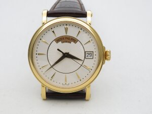 Patek Philippe Calatrava 5153J-001