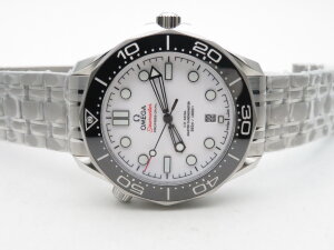 Omega Seamaster Diver 300M Chronometer 210.30.42.20.04.001