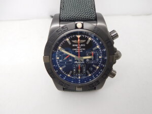 Breitling Windrider Chronomat 44 Blacksteel MB0111C3.BE35-262S