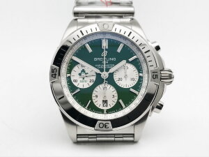 Breitling Chronomat B01 42 Six Nations Ireland Soldier AB0134A91L1A1