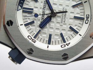 Audemars Piguet Royal Oak Offshore Diver 15710ST.OO.A010CA.01