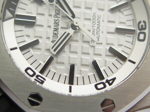 Audemars Piguet Royal Oak Offshore Diver 15710ST.OO.A002CA.02