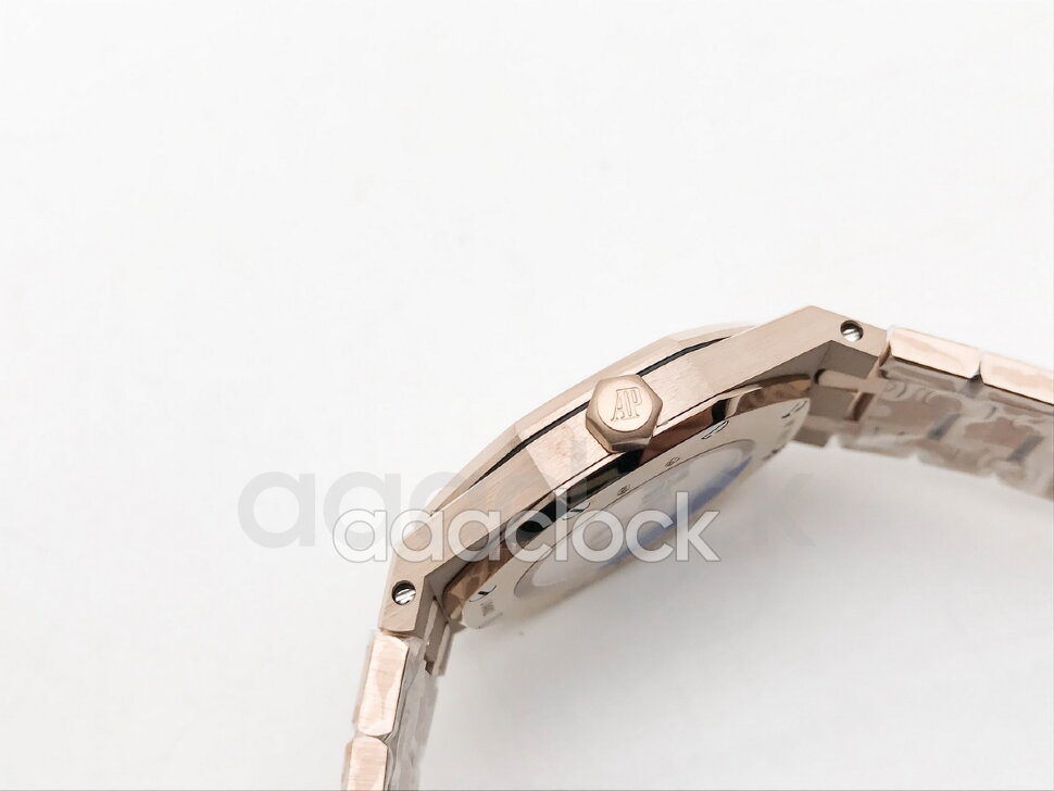 Audemars Piguet Royal Oak Quartz 67651OR.ZZ.D080CA.04 Арт. 14949 Арт. 14949
