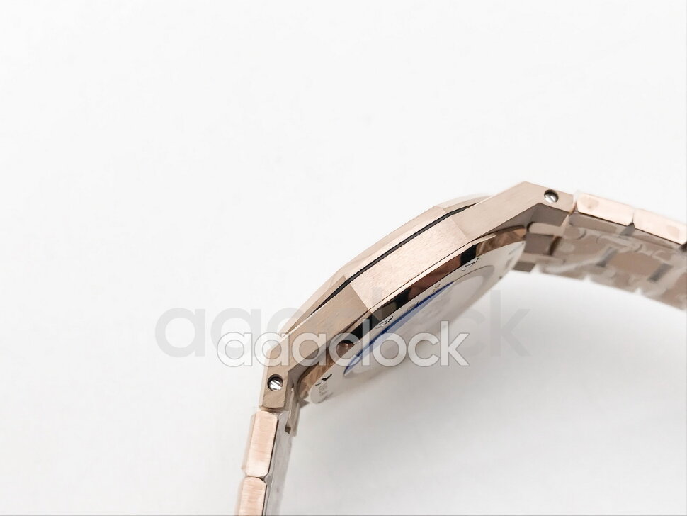 Audemars Piguet Royal Oak Quartz 67651OR.ZZ.D080CA.04 Арт. 14949 Арт. 14949