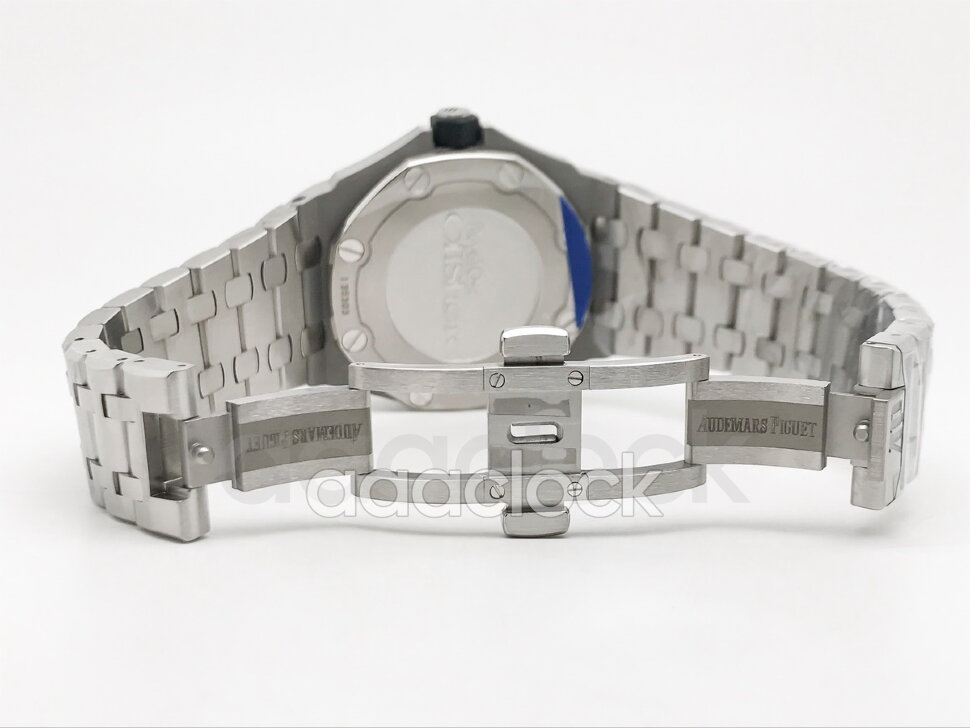 Audemars Piguet Royal Oak Offshore Diver 15703ST.OO.A002CA.02 Арт. 1139 Арт. 1139