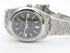 Rolex Oyster Perpetual 41 124300-0002