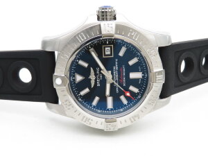 Breitling Avenger II Seawolf A1733010.B906.435X