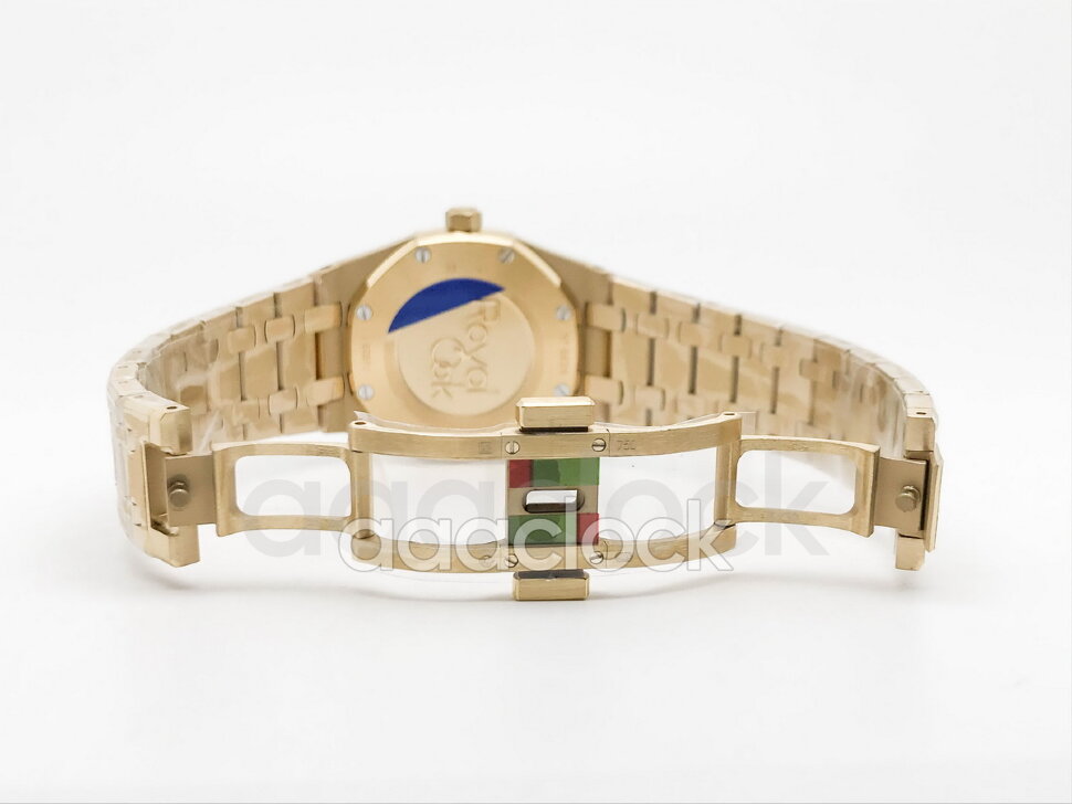 Audemars Piguet Royal Oak Quartz 67651OR.ZZ.D080CA.08 Арт. 14954 Арт. 14954