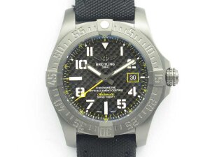 Breitling Avenger BlackBird 44 V173104T.BF89.100W