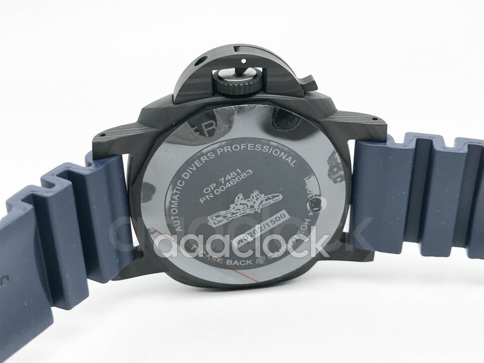 Panerai Submersible QuarantaQuattro Carbotech Blu Abisso PAM01232 Арт. 13947 Арт. 13947