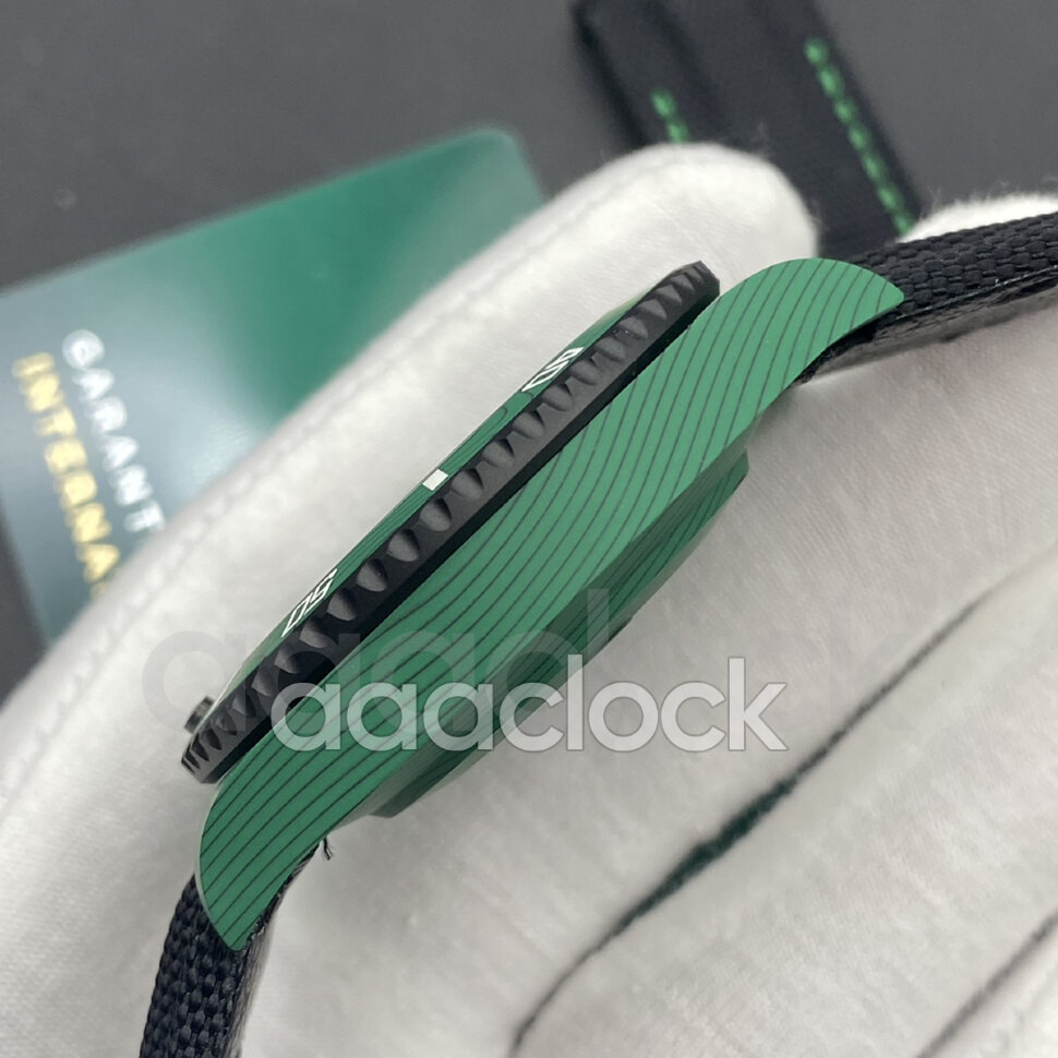 Rolex Submariner DiW Green Carbon Арт. 15368 Арт. 15368