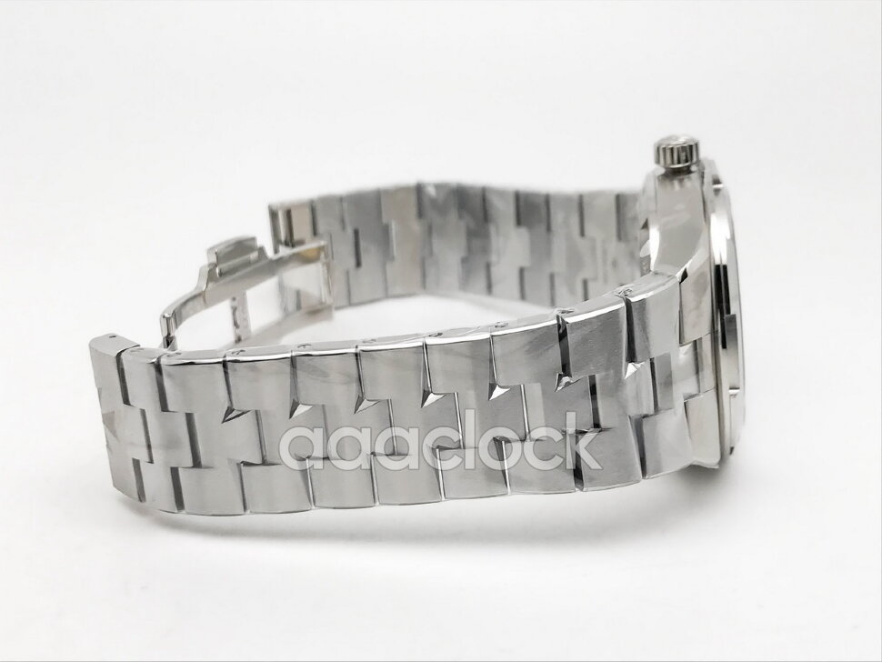 Vacheron Constantin Overseas Date 4500V/110A-B126 Арт. VC-3997 Арт. VC-3997
