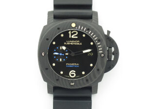 Panerai Submersible Carbotech PAM00616