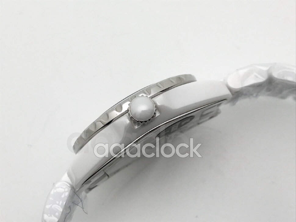 Chanel J12 33mm Graffiti Automatic Арт. 1677 Арт. 1677