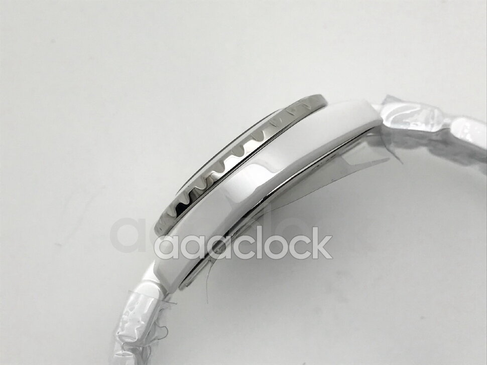 Chanel J12 33mm Graffiti Automatic Арт. 1677 Арт. 1677