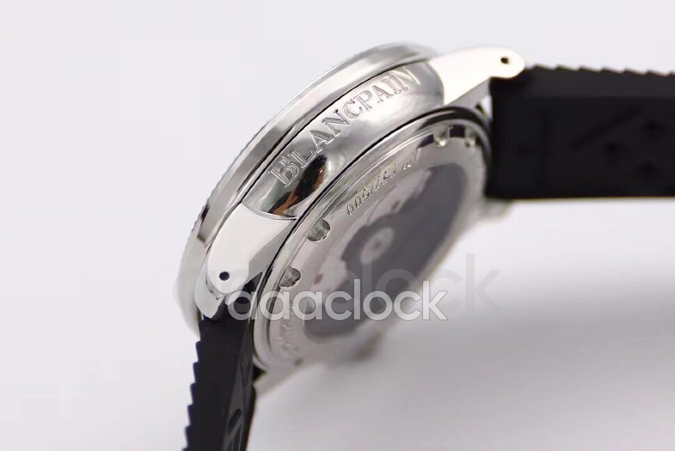 Blancpain Fifty Fathoms Barakuda Арт. 1990 Арт. 1990