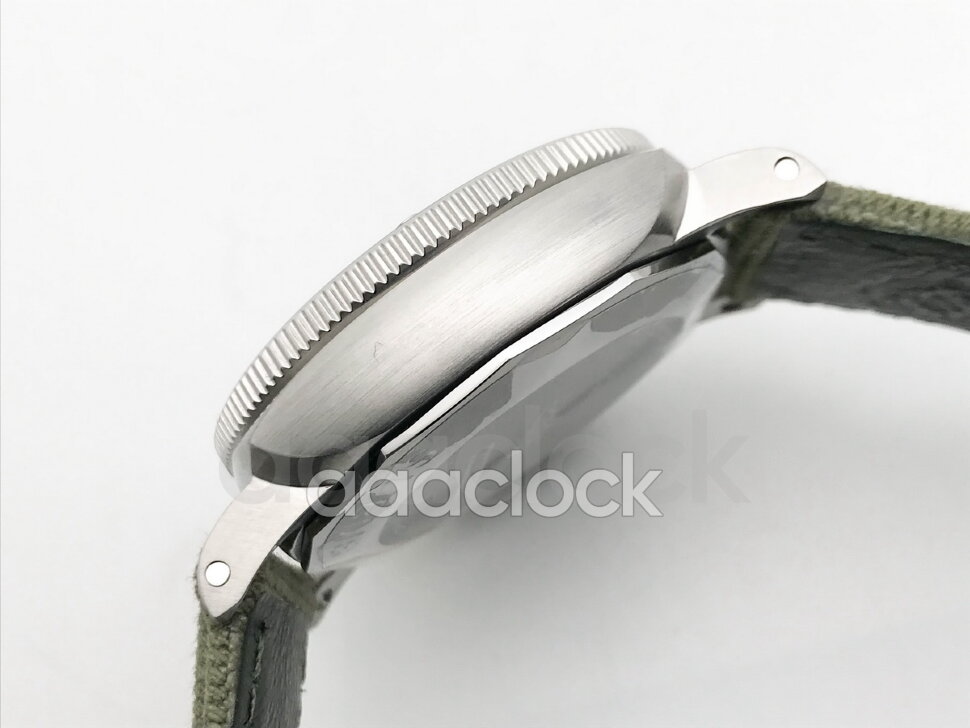 Panerai Submersible QuarantaQuattro ESteel Verde Smeraldo PAM01287 Арт. 13972 Арт. 13972