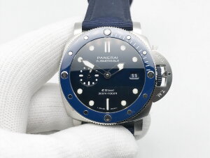 Panerai Submersible QuarantaQuattro ESteel Blu Profondo PAM01289