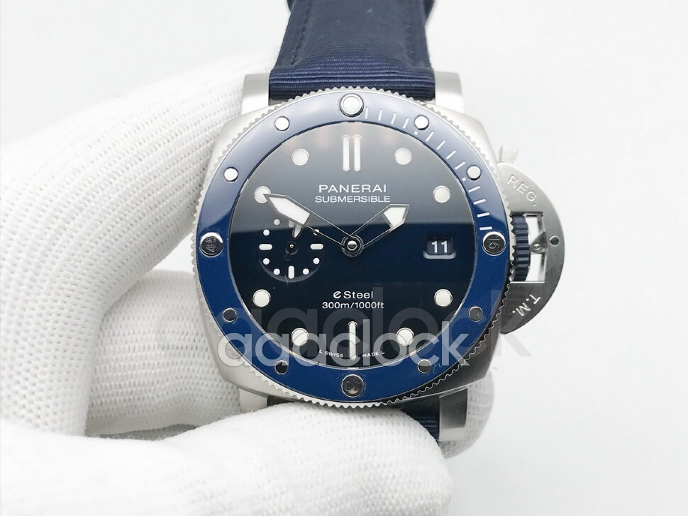 Panerai Submersible QuarantaQuattro ESteel Blu Profondo PAM01289 Арт. 13973 Арт. 13973