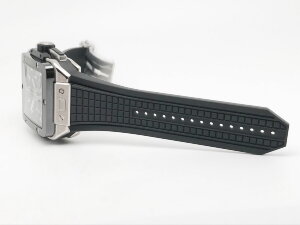 Hublot Square Bang Unico Titanium 821.NM.0170.RX