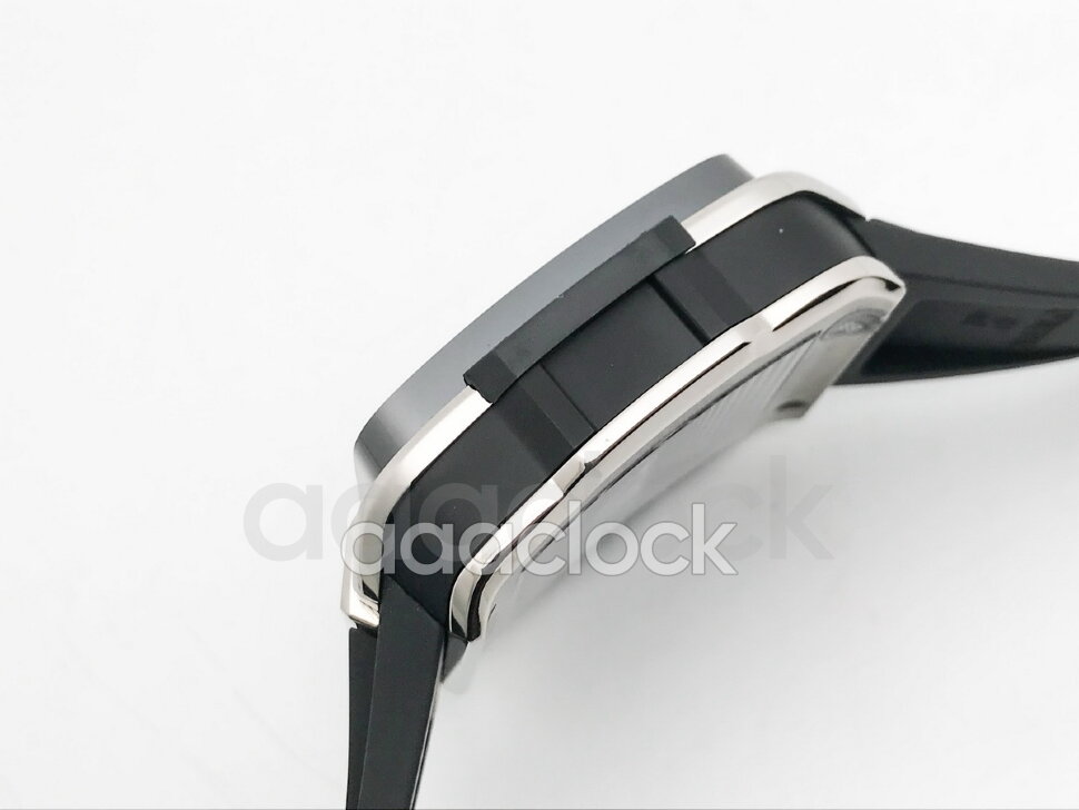Hublot Square Bang Unico Titanium 821.NM.0170.RX Арт. HU-1349 Арт. HU-1349