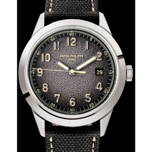 Patek Philippe Calatrava 5226G-001
