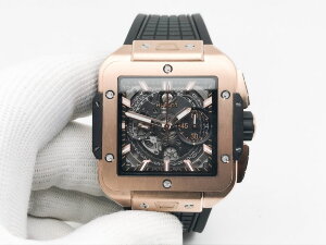 Hublot Square Bang Unico 821.OX.0180.RX