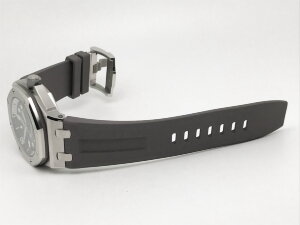 Audemars Piguet Royal Oak Offshore Diver 15720ST.OO.A009CA.01