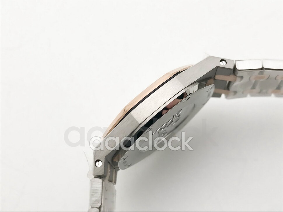 Audemars Piguet Royal Oak Quartz 67651ST.ZZ.D002CR.03 Арт. 14793 Арт. 14793