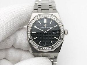 Audemars Piguet Royal Oak Quartz 67651ST.ZZ.D002CR.04