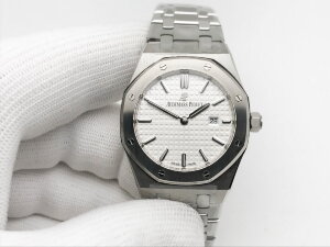 Audemars Piguet Royal Oak Quartz 67651IP.ZZ.1261IP.03