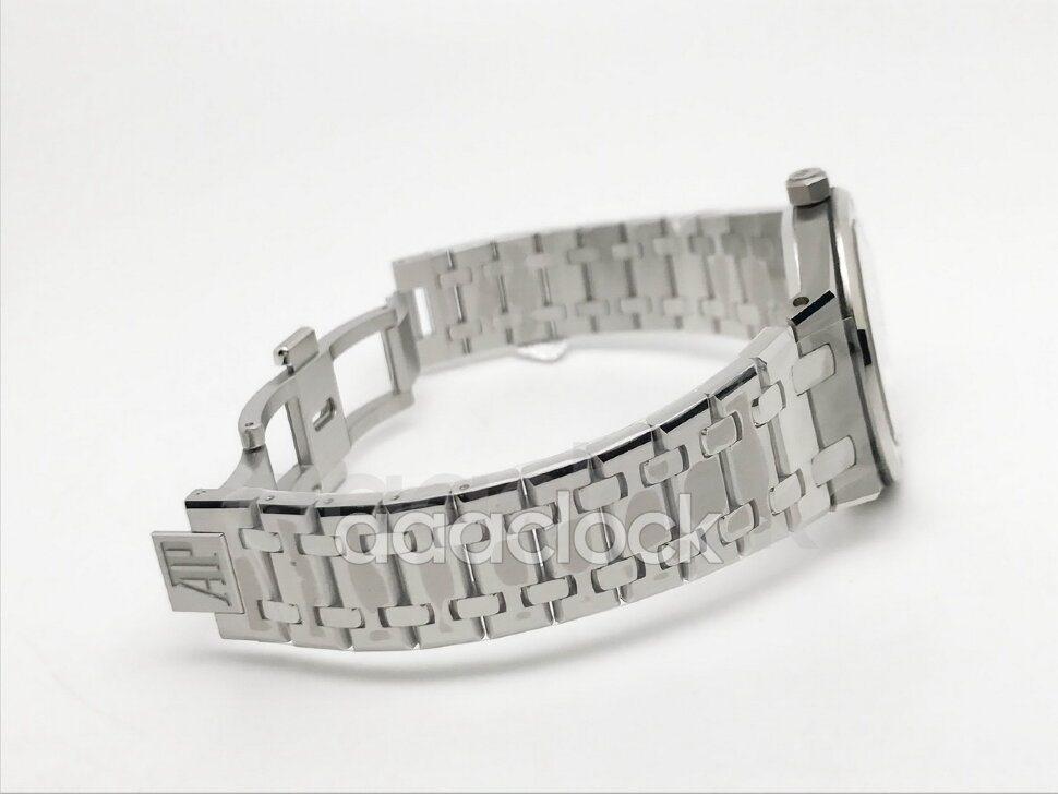 Audemars Piguet Royal Oak Quartz 67651IP.ZZ.1261IP.03 Арт. 14798 Арт. 14798