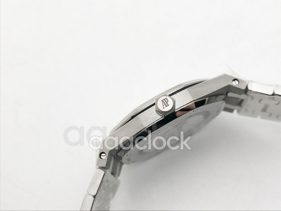 Audemars Piguet Royal Oak Quartz 67651IP.ZZ.1261IP.03 Арт. 14798 Арт. 14798